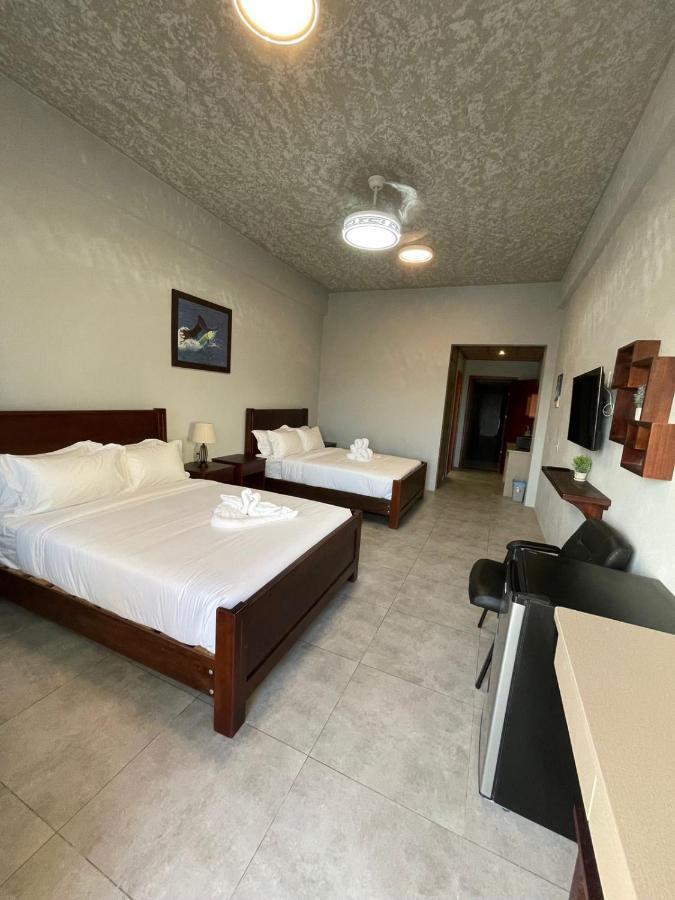 Coral View Hotel & Resort Caye Caulker Exteriör bild